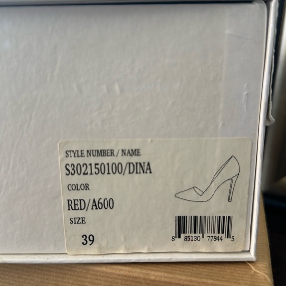 Alice + Olivia red patent heels - Picture 5 of 5